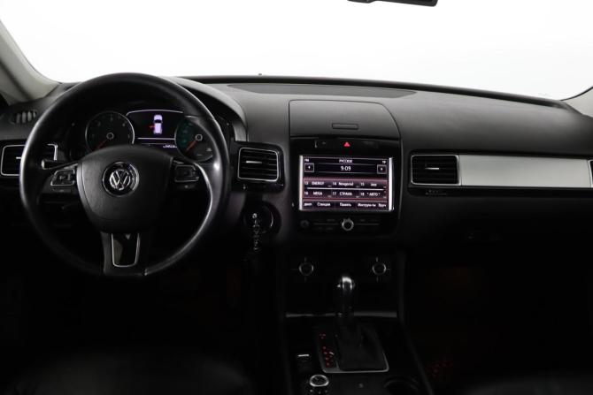 Volkswagen Touareg II с пробегом 2011 года, цена 1 799 990 рублей, 312026 км, внедорожник, Автокод Объявления
