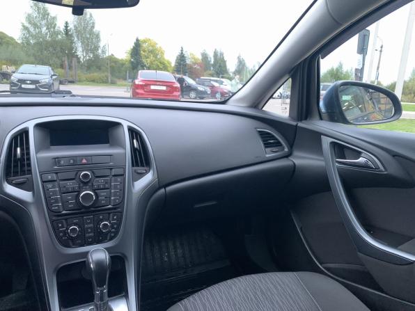 Opel Astra J Рестайлинг с пробегом 2012 года, цена 740 000 рублей, 191703 км, хэтчбек, Автокод Объявления