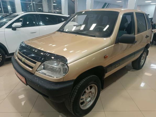 Chevrolet Niva I с пробегом 2005 года, цена 219 000 рублей, 131000 км, внедорожник, Автокод Объявления