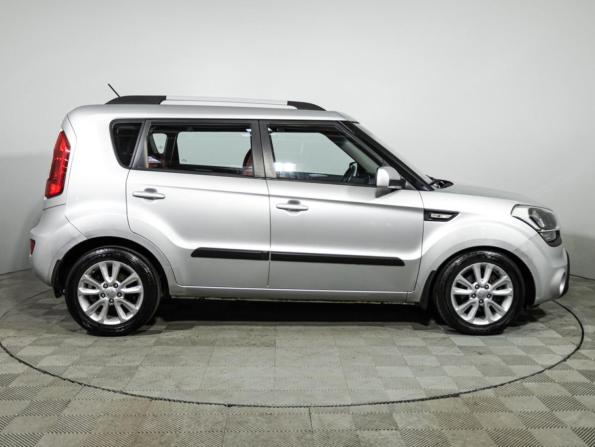 Kia Soul I Рестайлинг с пробегом 2012 года, цена 829 700 рублей, 138323 км, хэтчбек, Автокод Объявления