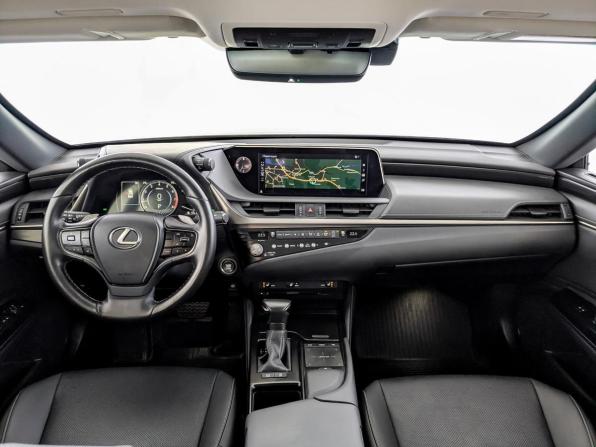 Lexus ES VII с пробегом 2021 года, цена 4 400 000 рублей, 61510 км, седан, Автокод Объявления