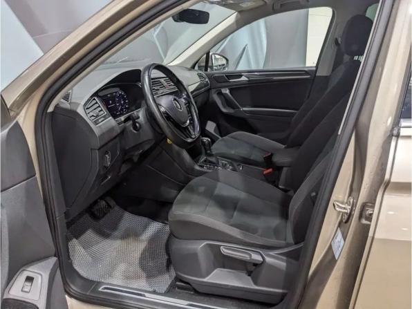Volkswagen Tiguan II с пробегом 2017 года, цена 2 800 000 рублей, 107930 км, внедорожник, Автокод Объявления