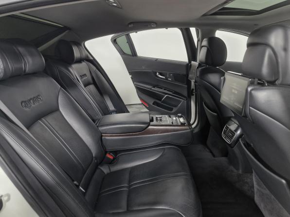 Kia Quoris I с пробегом 2013 года, цена 1 279 000 рублей, 167122 км, седан, Автокод Объявления