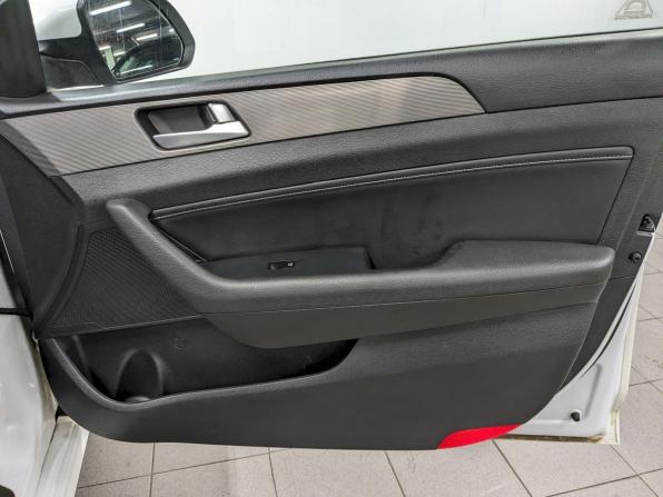 Hyundai Sonata VII (LF) Рестайлинг с пробегом 2018 года, цена 1 490 000 рублей, 170172 км, седан, Автокод Объявления