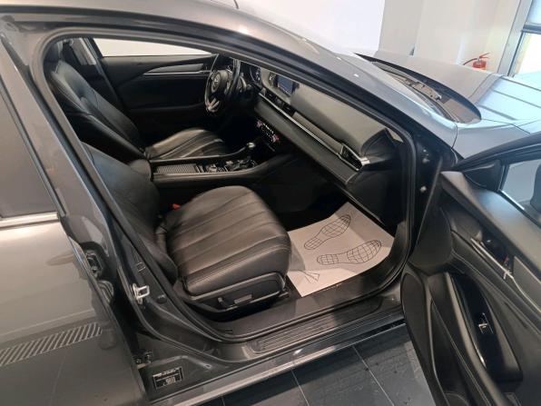 Mazda 6 III (GJ) Рестайлинг 2 с пробегом 2018 года, цена 1 699 000 рублей, 244905 км, седан, Автокод Объявления