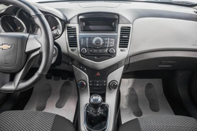 Chevrolet Cruze I с пробегом 2012 года, цена 679 000 рублей, 205200 км, хэтчбек, Автокод Объявления