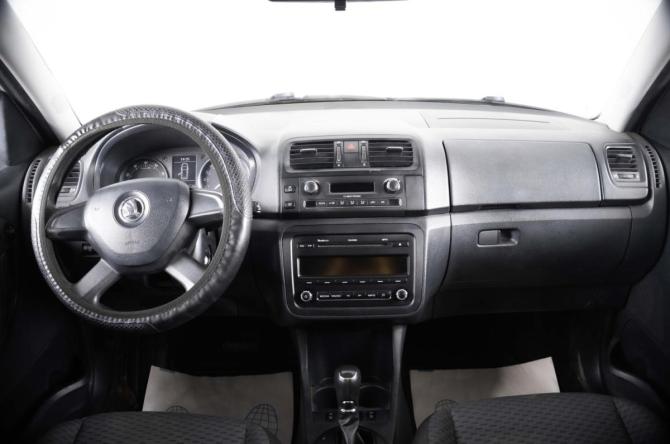 Skoda Roomster I Рестайлинг с пробегом 2013 года, цена 829 000 рублей, 168000 км, компактвэн, Автокод Объявления