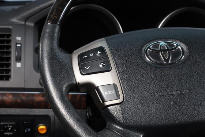 Toyota Land Cruiser 200 Series с пробегом 2008 года, цена 3 249 000 рублей, 290600 км, внедорожник, Автокод Объявления