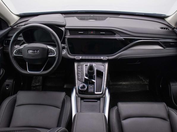Geely Atlas Pro с пробегом 2021 года, цена 1 880 000 рублей, 67585 км, внедорожник, Автокод Объявления