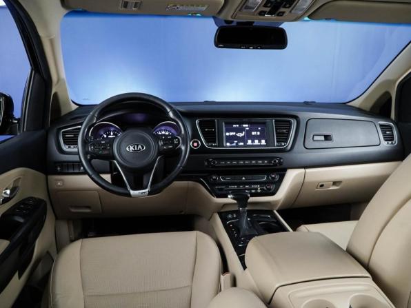 Kia Carnival III с пробегом 2017 года, цена 2 198 888 рублей, 235358 км, минивэн, Автокод Объявления