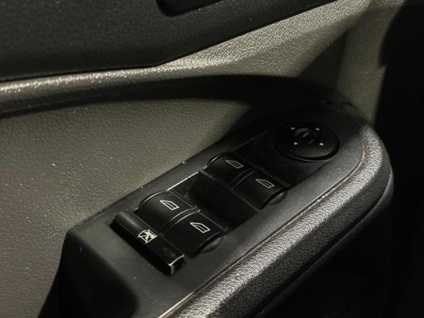 Ford C-MAX I с пробегом 2004 года, цена 350 000 рублей, 201133 км, минивэн, Автокод Объявления