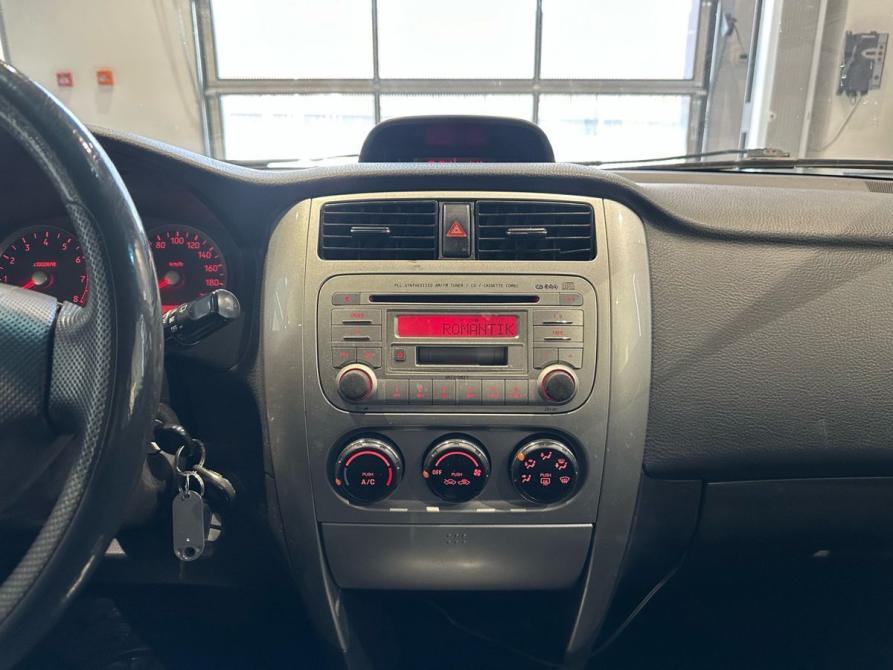 Suzuki Liana I Москва  - изображение 16