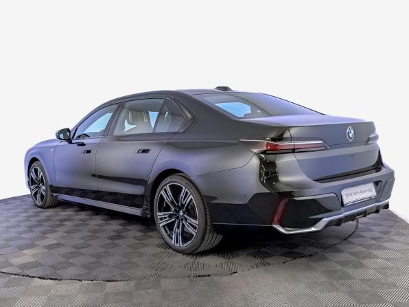 BMW 7 серии VII (G70) с пробегом 2023 года, цена 12 250 000 рублей, 53310 км, седан, Автокод Объявления