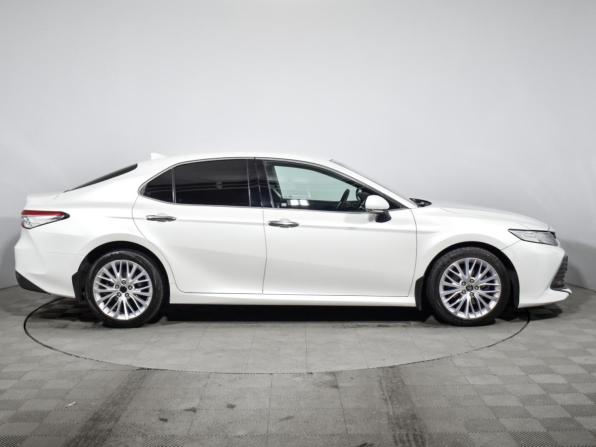 Toyota Camry VIII (XV70) с пробегом 2019 года, цена 2 489 000 рублей, 140906 км, седан, Автокод Объявления