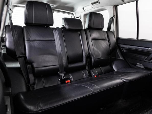 Mitsubishi Pajero IV Рестайлинг 1 с пробегом 2011 года, цена 1 999 000 рублей, 180045 км, внедорожник, Автокод Объявления