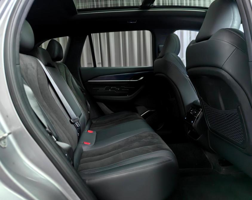 Geely Monjaro I Москва  - изображение 10