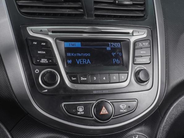 Hyundai Solaris I Рестайлинг с пробегом 2015 года, цена 929 000 рублей, 172668 км, седан, Автокод Объявления