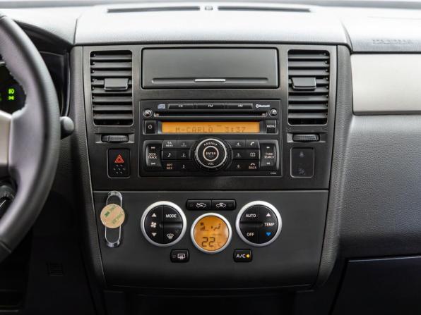 Nissan Tiida I с пробегом 2008 года, цена 468 000 рублей, 310631 км, седан, Автокод Объявления