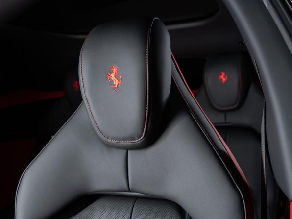 Новый Ferrari Purosangue 2026 года, цена 66 990 000 рублей, внедорожник, Автокод Объявления