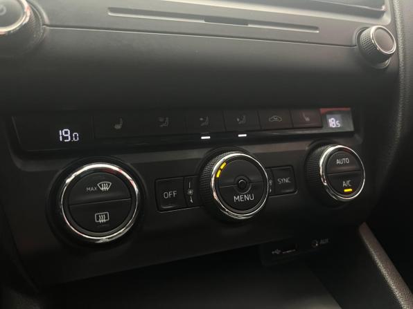 Skoda Octavia III (A7) с пробегом 2016 года, цена 1 320 000 рублей, 217833 км, лифтбек, Автокод Объявления
