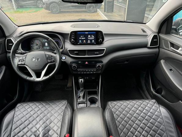 Hyundai Tucson III Рестайлинг с пробегом 2018 года, цена 1 920 000 рублей, 130197 км, внедорожник, Автокод Объявления