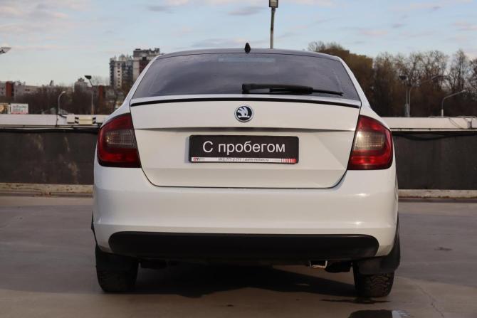 Skoda Rapid I с пробегом 2014 года, цена 439 000 рублей, 256000 км, лифтбек, Автокод Объявления