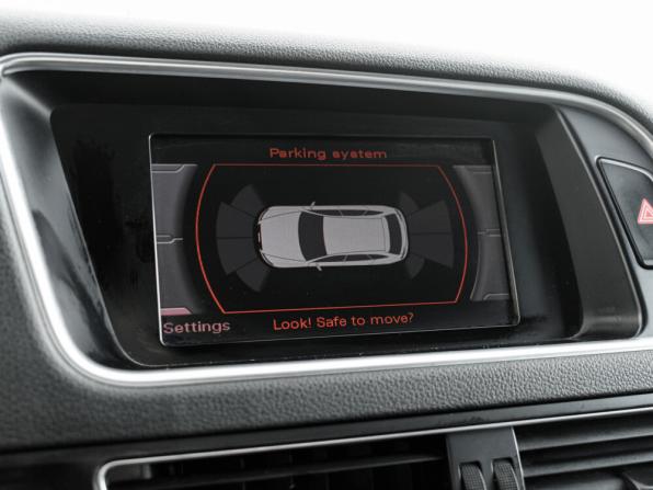 Audi Q5 I (8R) с пробегом 2010 года, цена 1 380 000 рублей, 246154 км, внедорожник, Автокод Объявления