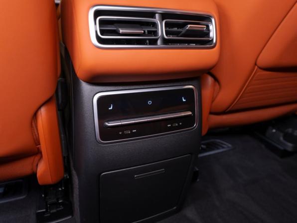 Li Auto (Lixiang) L7 I с пробегом 2023 года, цена 6 290 000 рублей, 35375 км, внедорожник, Автокод Объявления