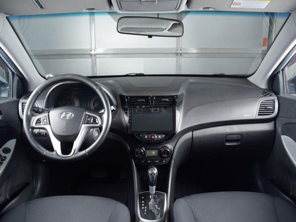Hyundai Solaris I с пробегом 2011 года, цена 740 999 рублей, 178980 км, седан, Автокод Объявления