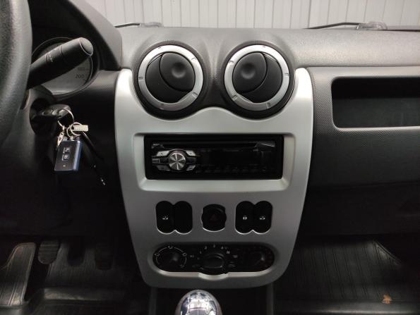 Renault Logan I Рестайлинг с пробегом 2013 года, цена 570 000 рублей, 62440 км, седан, Автокод Объявления