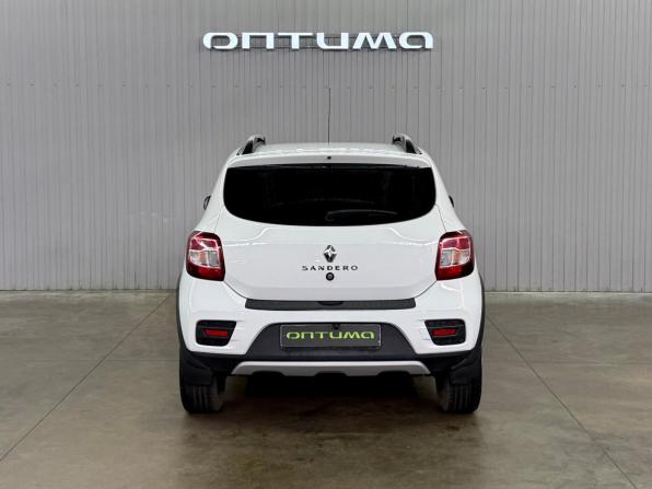 Renault Sandero II Рестайлинг с пробегом 2021 года, цена 1 397 000 рублей, 35814 км, хэтчбек, Автокод Объявления