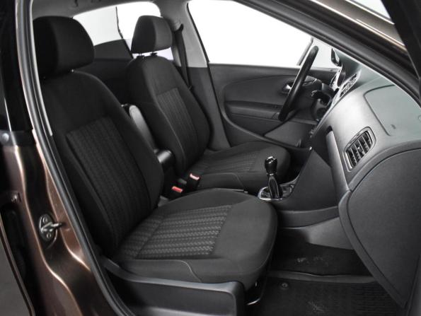 Volkswagen Polo V Рестайлинг с пробегом 2015 года, цена 1 064 000 рублей, 107259 км, седан, Автокод Объявления