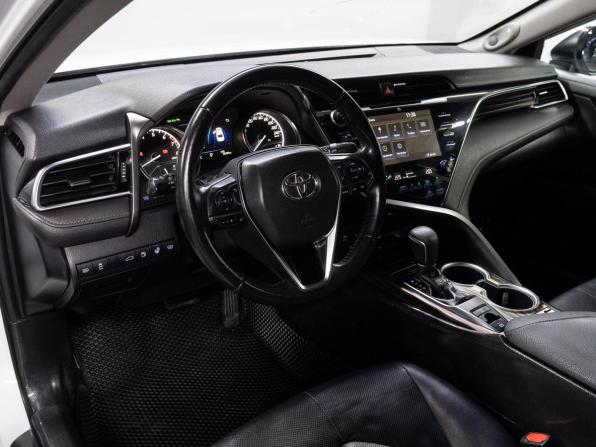 Toyota Camry VIII (XV70) с пробегом 2018 года, цена 2 890 000 рублей, 66284 км, седан, Автокод Объявления