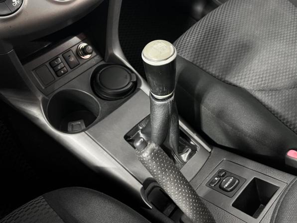 Toyota RAV4 III (XA30) с пробегом 2006 года, цена 849 900 рублей, 291887 км, внедорожник, Автокод Объявления