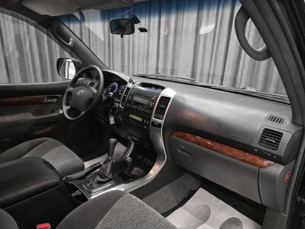 Toyota Land Cruiser Prado 120 Series с пробегом 2006 года, цена 1 960 000 рублей, 267000 км, внедорожник, Автокод Объявления
