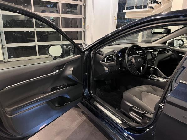 Toyota Camry VIII (XV70) с пробегом 2018 года, цена 2 700 000 рублей, 179622 км, седан, Автокод Объявления