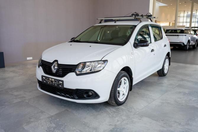 Renault Sandero II с пробегом 2016 года, цена 1 000 000 рублей, 206844 км, хэтчбек, Автокод Объявления