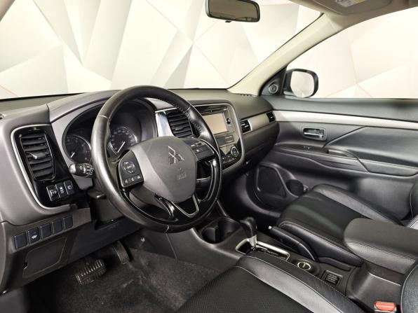 Mitsubishi Outlander III Рестайлинг 2 с пробегом 2015 года, цена 1 555 000 рублей, 166710 км, внедорожник, Автокод Объявления