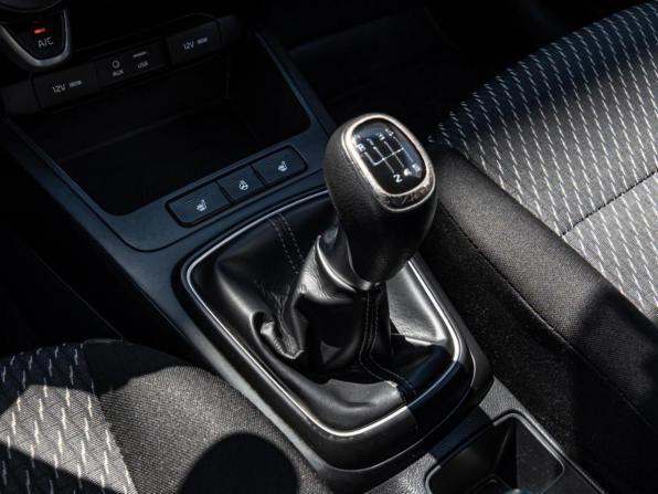 Kia Rio IV с пробегом 2019 года, цена 917 030 рублей, 224276 км, седан, Автокод Объявления