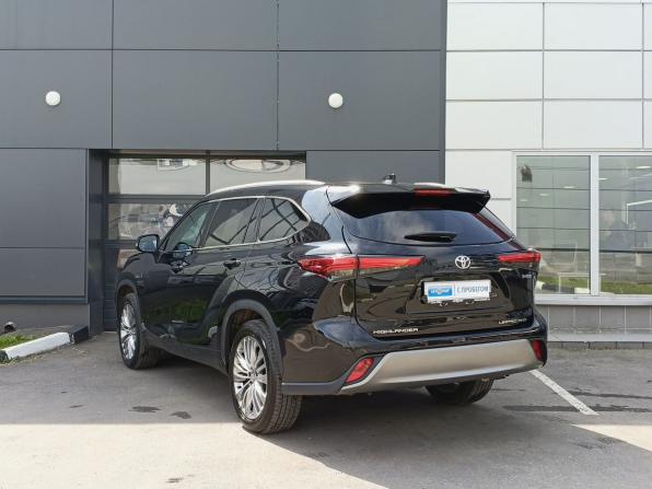 Toyota Highlander IV (XU70) с пробегом 2025 года, цена 4 759 000 рублей, 22320 км, внедорожник, Автокод Объявления