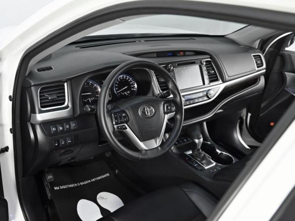 Toyota Highlander III (XU50) с пробегом 2015 года, цена 2 599 000 рублей, 112000 км, внедорожник, Автокод Объявления