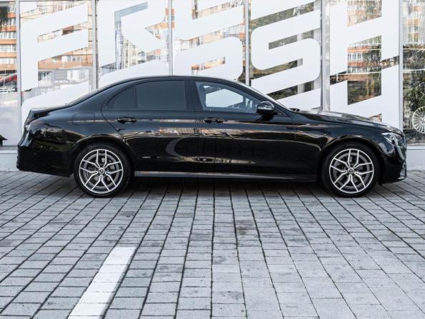 Mercedes-Benz E-Класс V (W213 S213 C238) Рестайлинг с пробегом 2021 года, цена 4 298 000 рублей, 63403 км, седан, Автокод Объявления