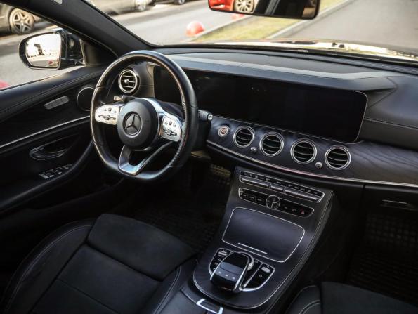 Mercedes-Benz E-Класс V (W213 S213 C238) с пробегом 2018 года, цена 3 144 852 рубля, 124257 км, седан, Автокод Объявления