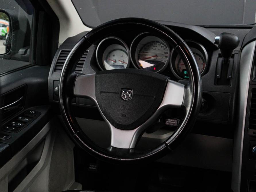 Dodge Caravan V Москва  - изображение 15
