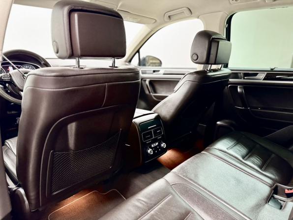 Volkswagen Touareg II Рестайлинг с пробегом 2016 года, цена 3 214 000 рублей, 177346 км, внедорожник, Автокод Объявления