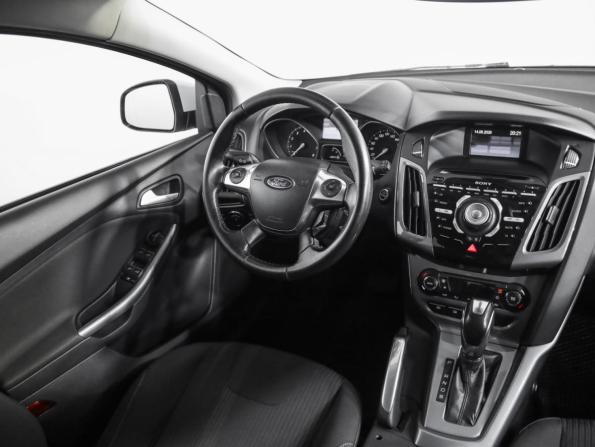 Ford Focus III с пробегом 2012 года, цена 789 000 рублей, 193441 км, хэтчбек, Автокод Объявления