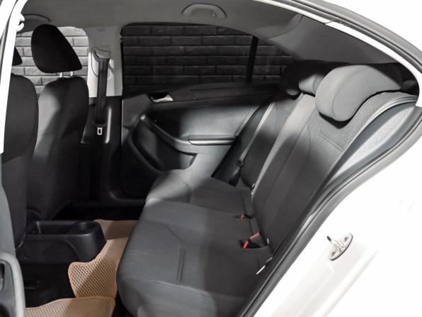 Volkswagen Jetta VI с пробегом 2014 года, цена 935 000 рублей, 221778 км, седан, Автокод Объявления