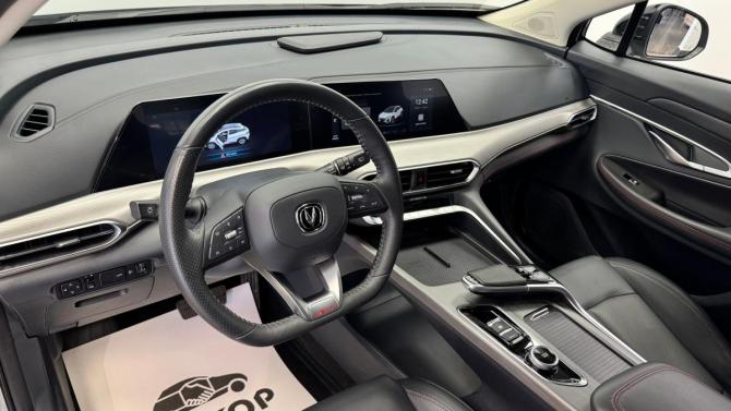 Changan UNI-T I с пробегом 2023 года, цена 2 450 000 рублей, 3003 км, внедорожник, Автокод Объявления