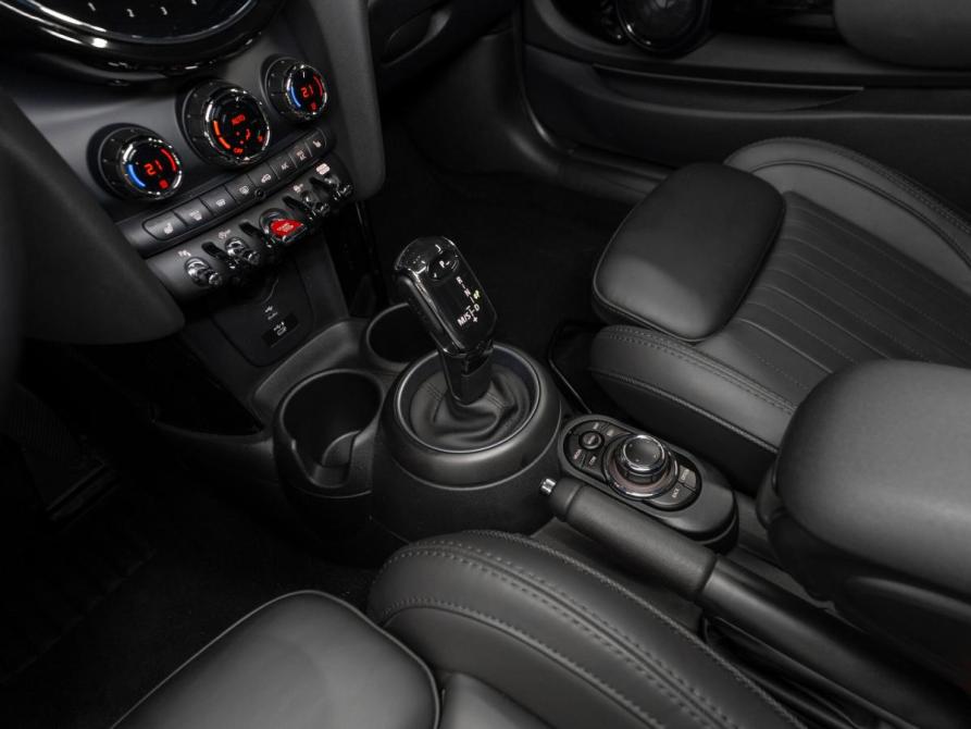 Mini Hatch III (F55/F56) Рестайлинг 2 Москва  - изображение 18