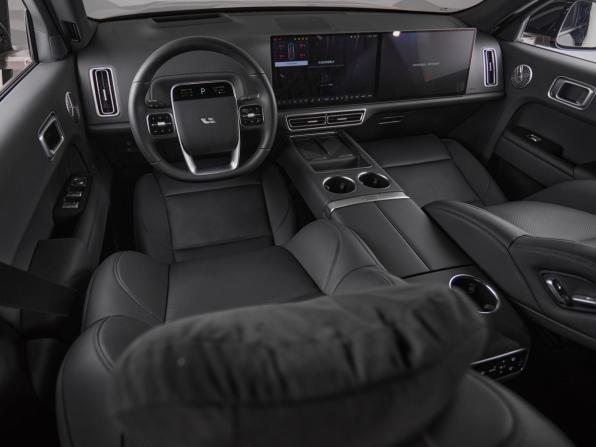 Новый Li Auto (Lixiang) L9 I Рестайлинг 2025 года, цена 11 990 000 рублей, внедорожник, Автокод Объявления